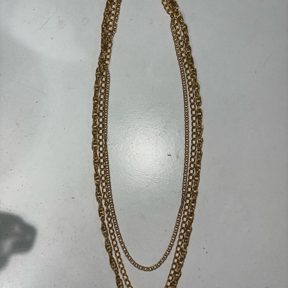 Elegant Gold Chain Necklace